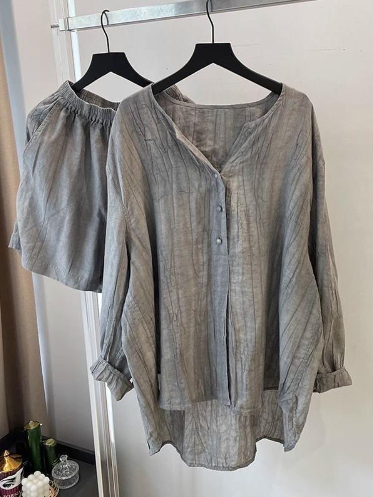 Linen Pant Wide - Elegant Folded Grey Cotton Linen Shirt